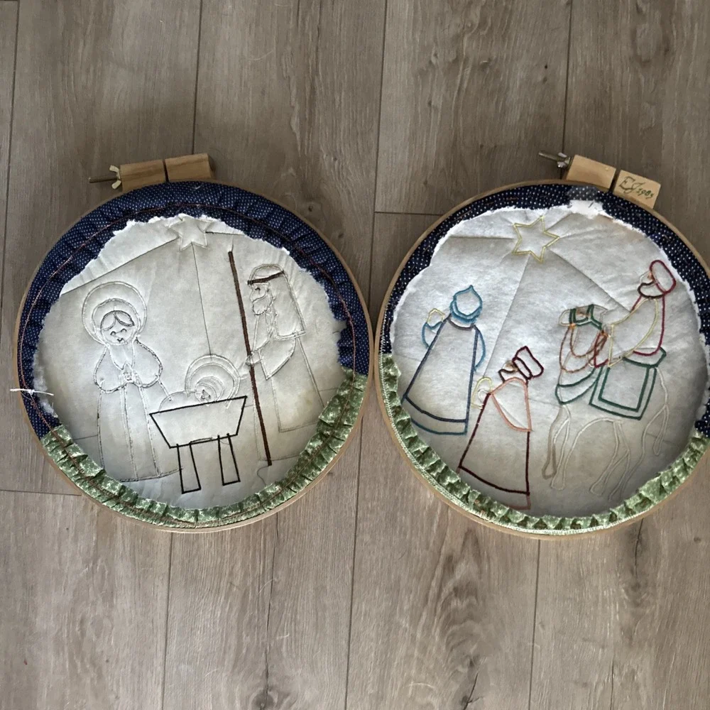 2 Vtg‎ NATIVITY HOOP Christmas Nativity Embroidered 14